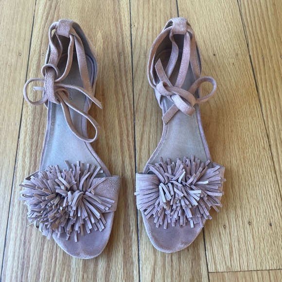 Madewell Pom Pom sandals. Suede like leather. Size 10. Great condition. - Picture 3 of 3